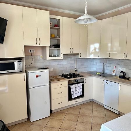 Kiraly Apartman Apartamento Siófok Exterior foto